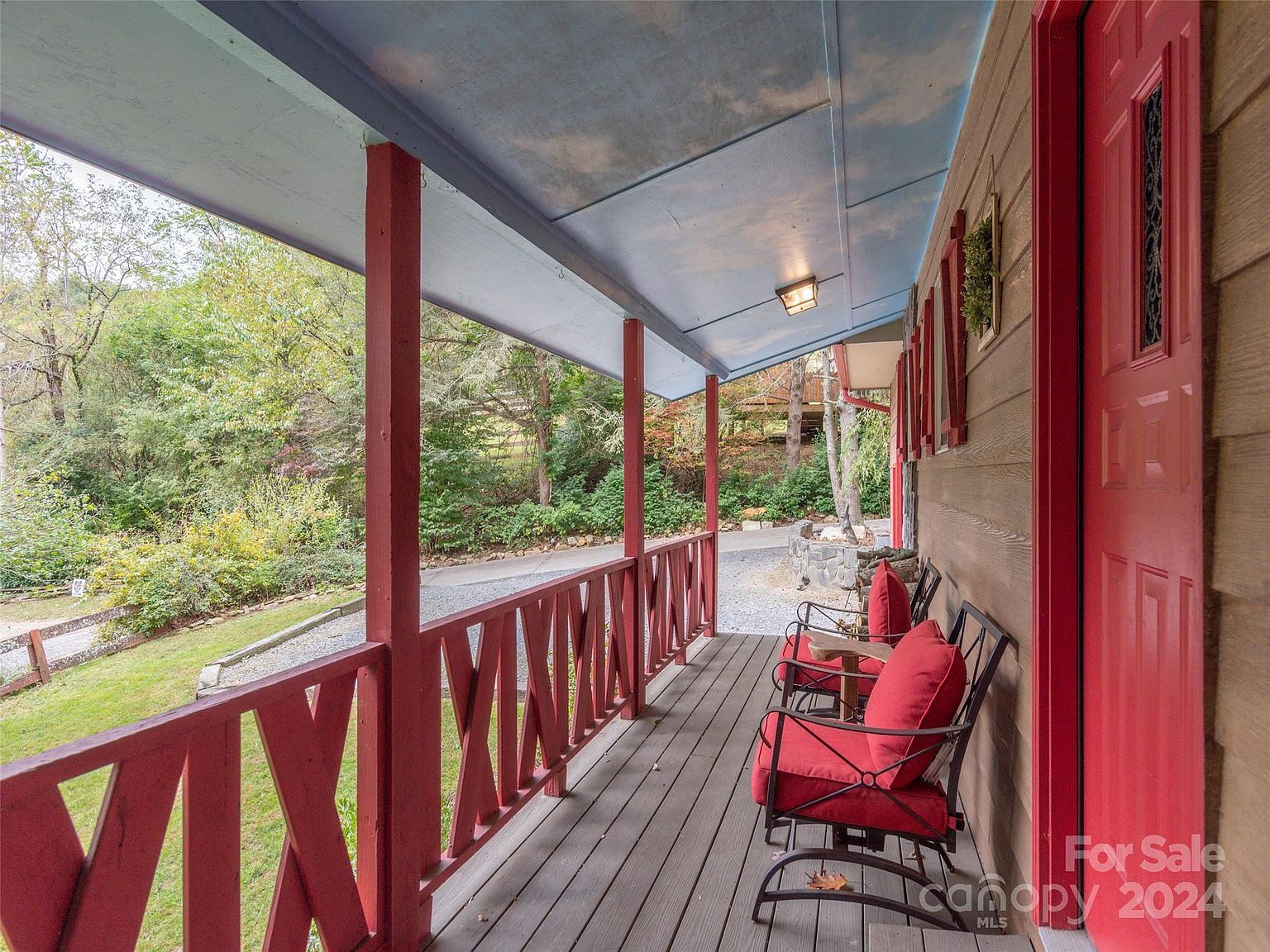 3834 Panther Creek Rd Clyde, NC 28721 - Thumbnail 3