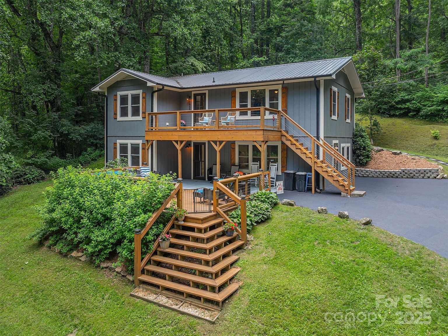 1903 Mauney Cove Rd Waynesville, NC 28786 - Thumbnail 3