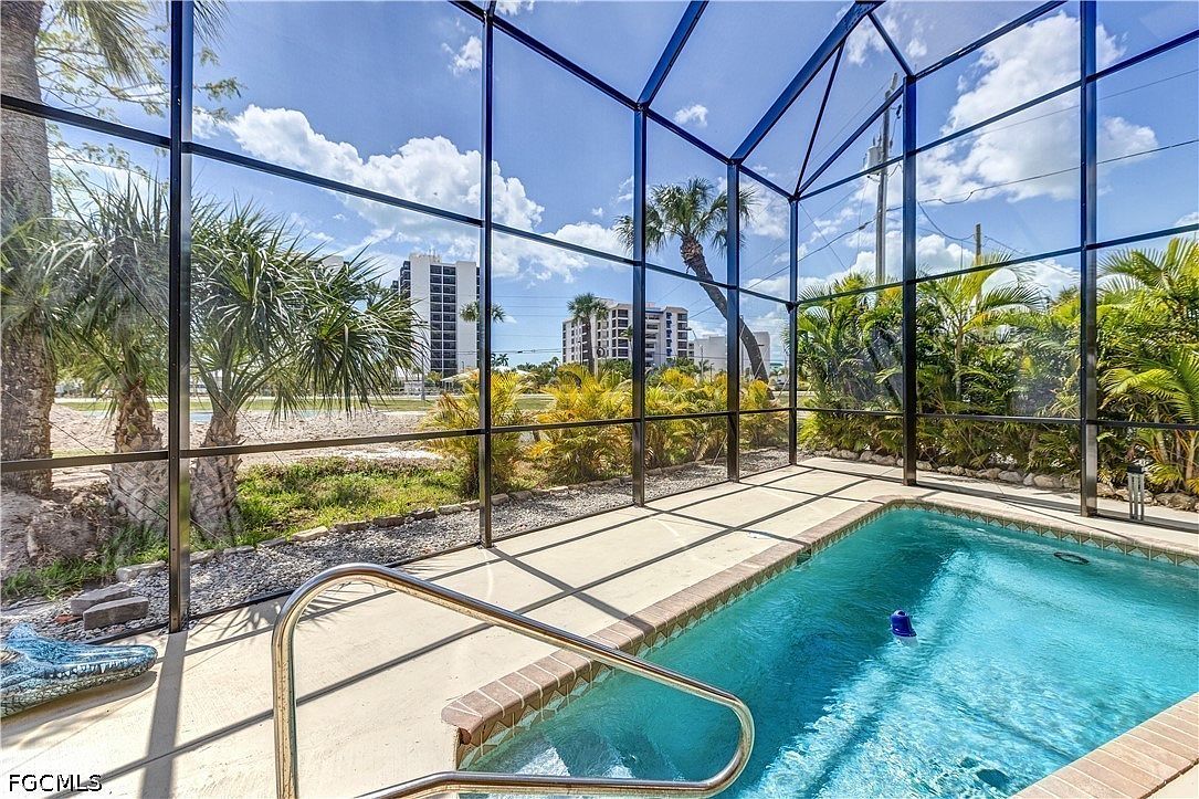 90 Ibis St Fort Myers Beach, FL 33931 - Thumbnail 3