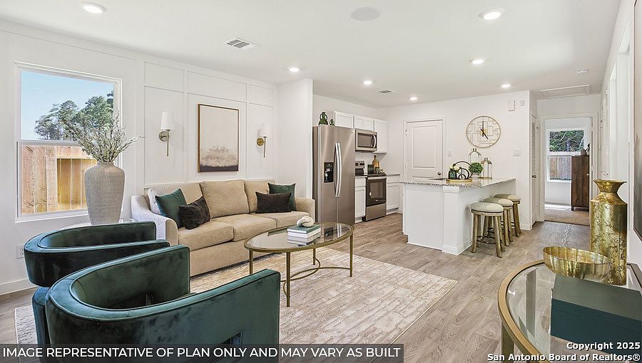 2038 Zephyr Lily San Antonio, TX 78221 - Thumbnail 3