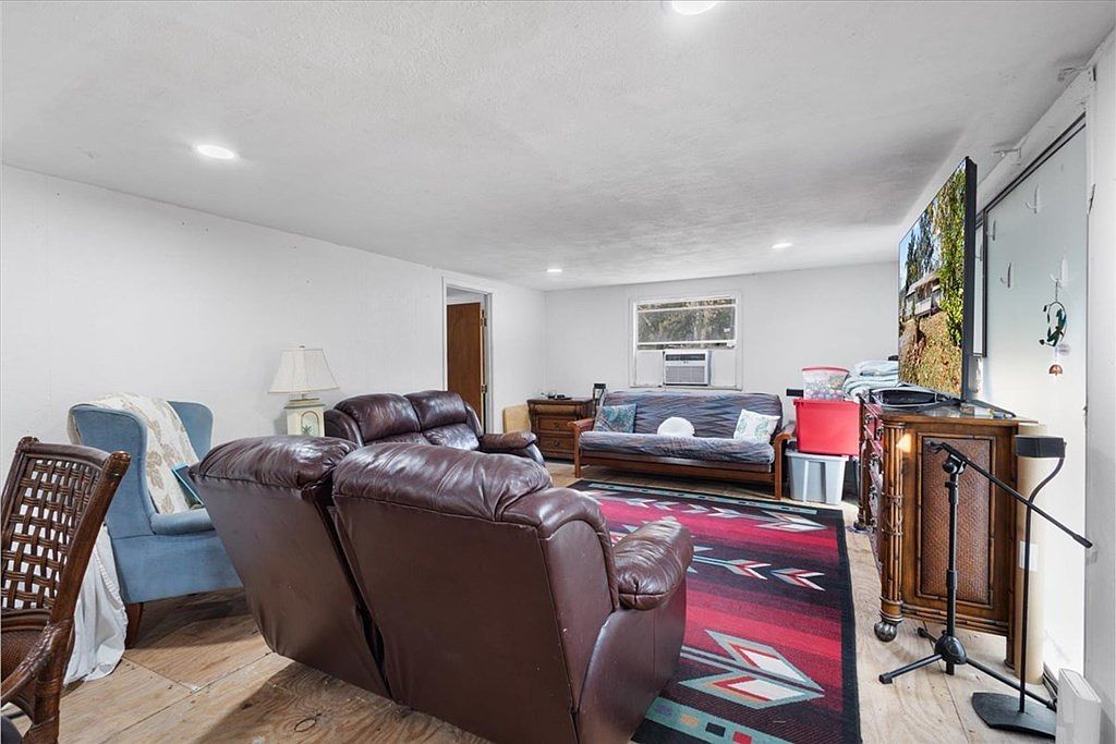 2690 NW 72nd Ter Chiefland, FL 32626 - Thumbnail 3