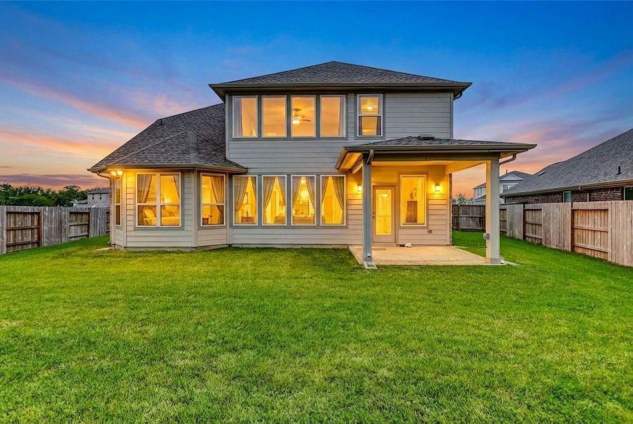 4910 Magnolia Springs Dr Pearland, TX 77584 - Thumbnail 3