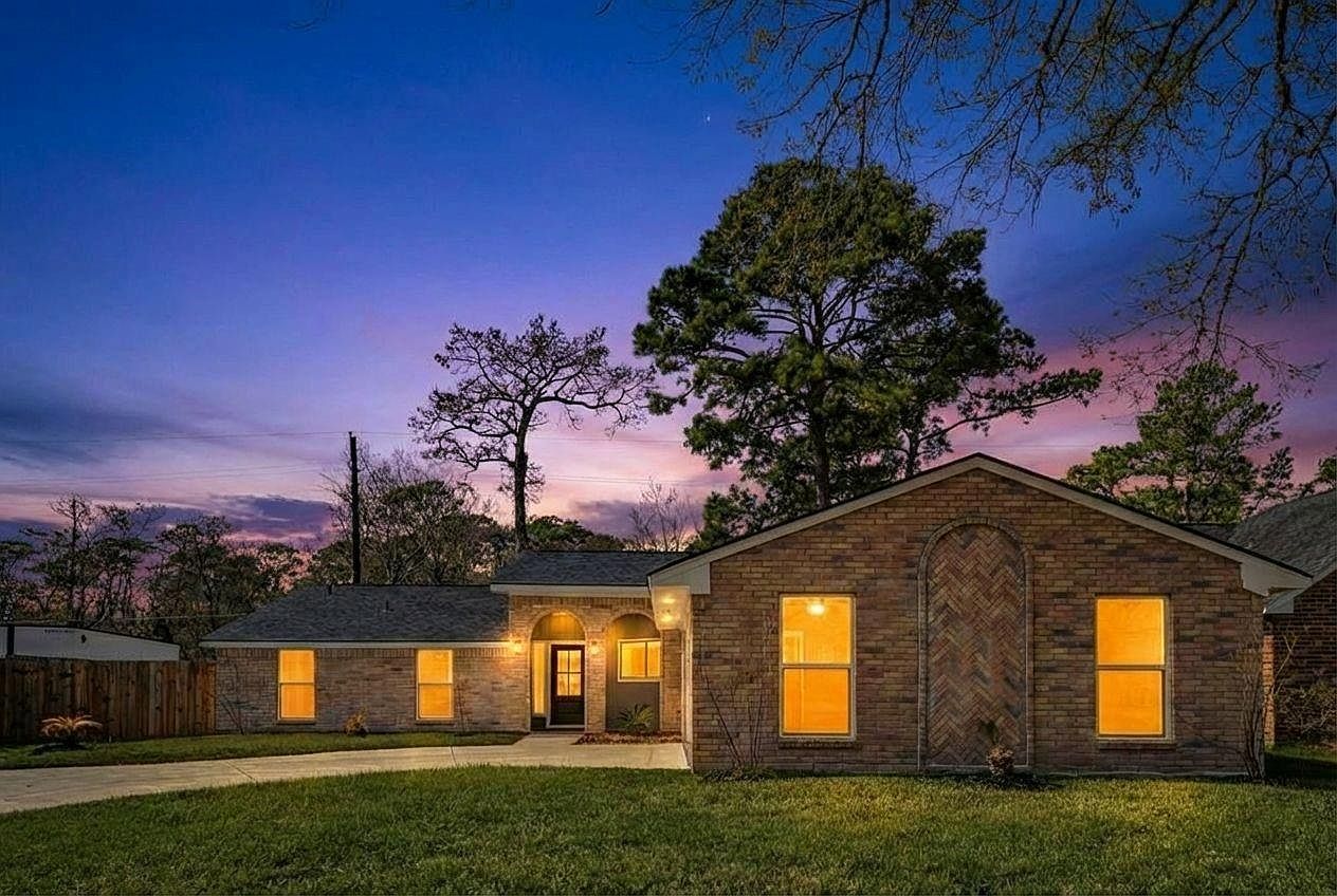 7427 Willow Oak Dr Baytown, TX 77521 - Thumbnail 3