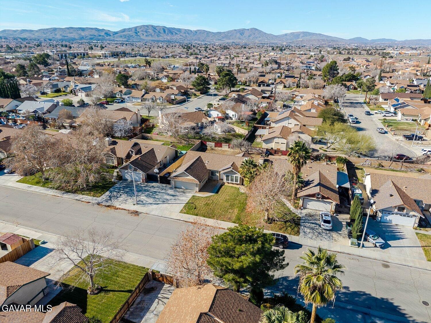 38143 42nd St E Palmdale, CA 93552 - Thumbnail 3