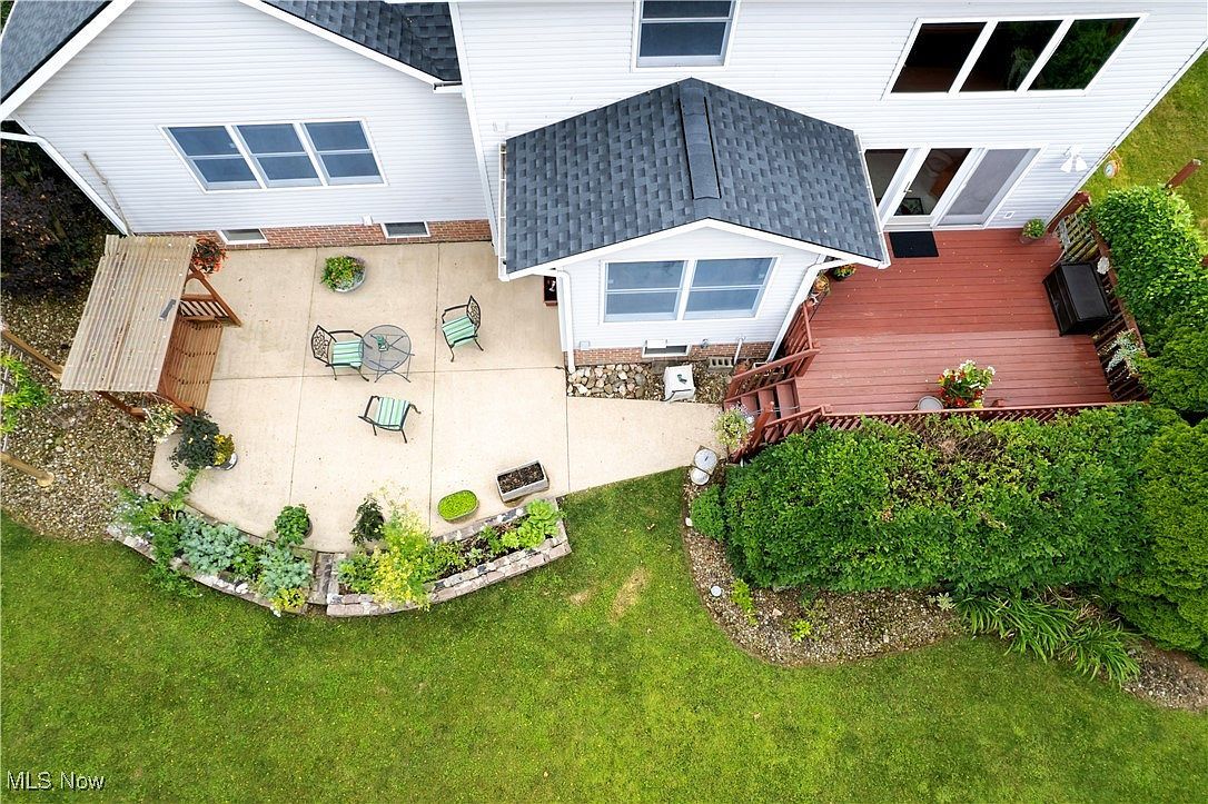 2117 Canterbury Ln Wooster, OH 44691 - Thumbnail 3