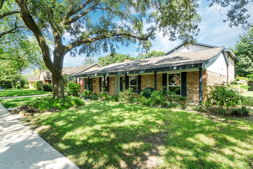 6222 Cheena Drive, Houston, TX, USA, 77096 - Thumbnail 3