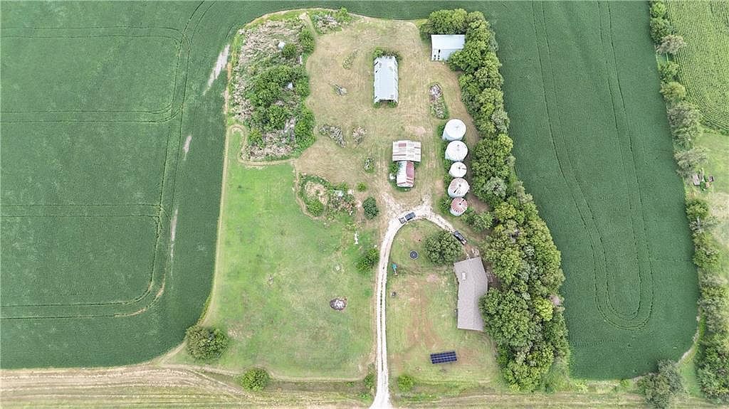 1257 W Us Highway 36 Hiawatha, KS 66434 - Thumbnail 3