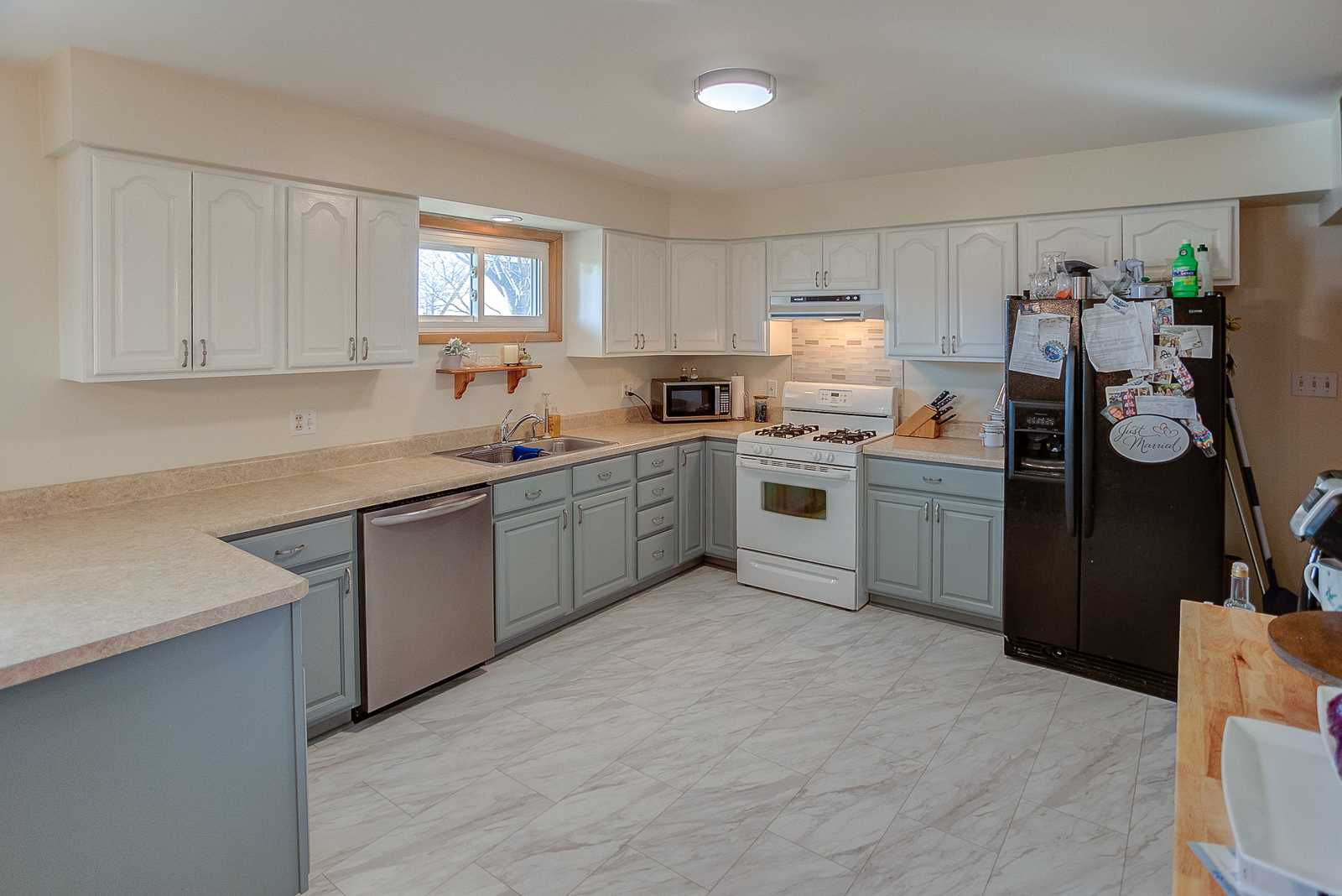 845 N Plum, Breese, IL, 62230 - Thumbnail 4