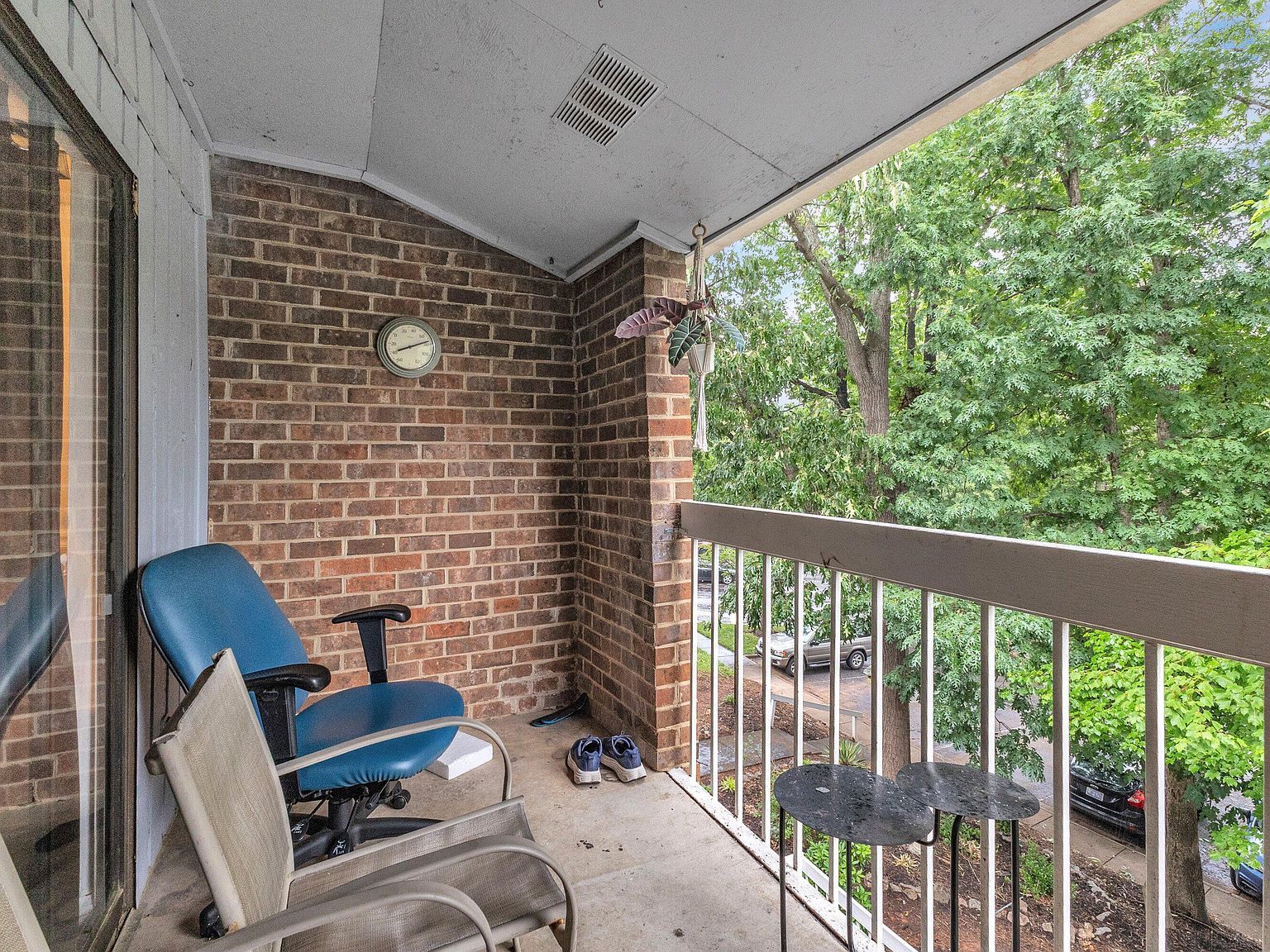 1008 Sandlin Pl APT J Raleigh, NC 27606 - Thumbnail 3