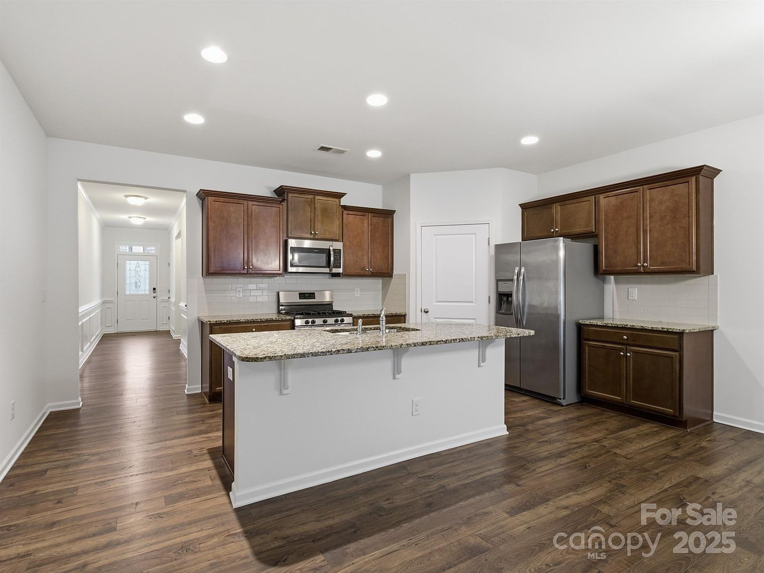 2212 Apple Glen Ln Charlotte, NC 28269 - Thumbnail 3