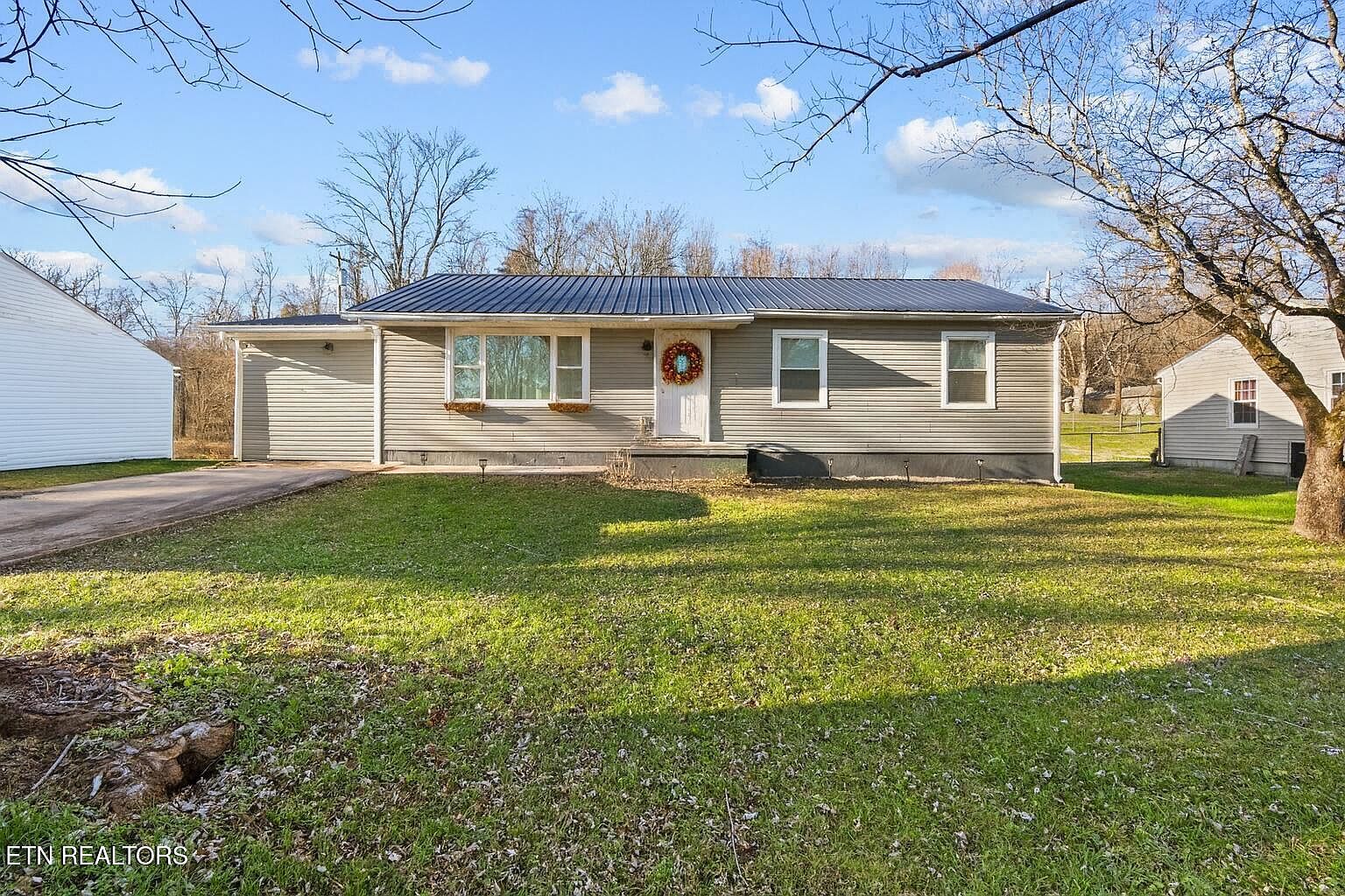 319 Meadowview Dr Harriman, TN 37748 - Thumbnail 3