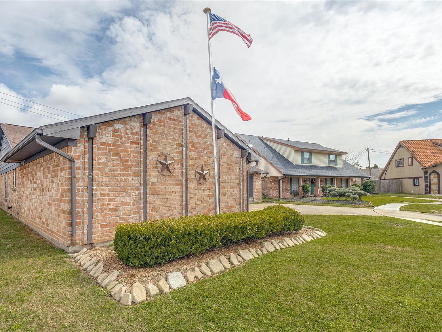 11439 Sageking Dr Houston, TX 77089 - Thumbnail 3