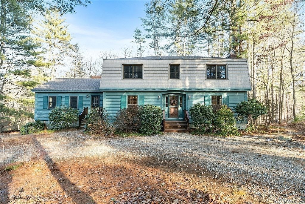 31 Mohawk Rd Andover, MA 01810 - Thumbnail 3