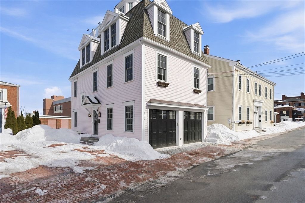 102 Pleasant St Unit 102 Newburyport, MA 01950 - Thumbnail 3