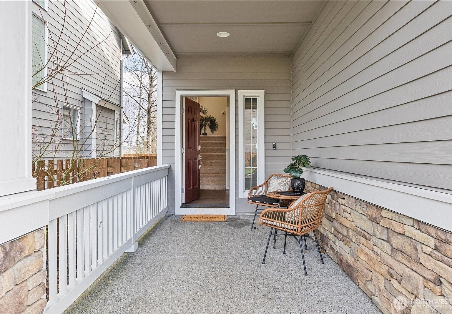 4623 31st Ave SE Everett, WA 98203 - Thumbnail 3