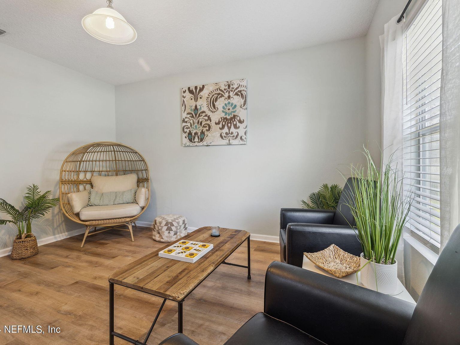 2246 Club Lake Dr Orange Park, FL 32065 - Thumbnail 3