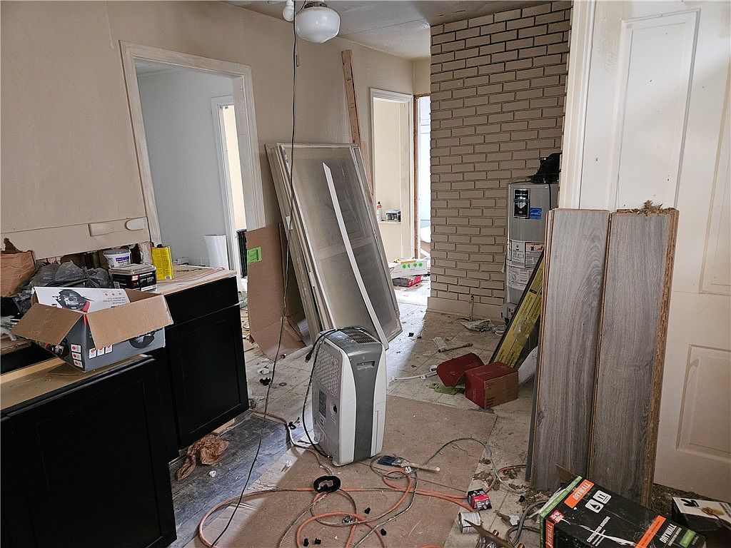 806 Ridge Ave Jeannette, PA 15644 - Thumbnail 3