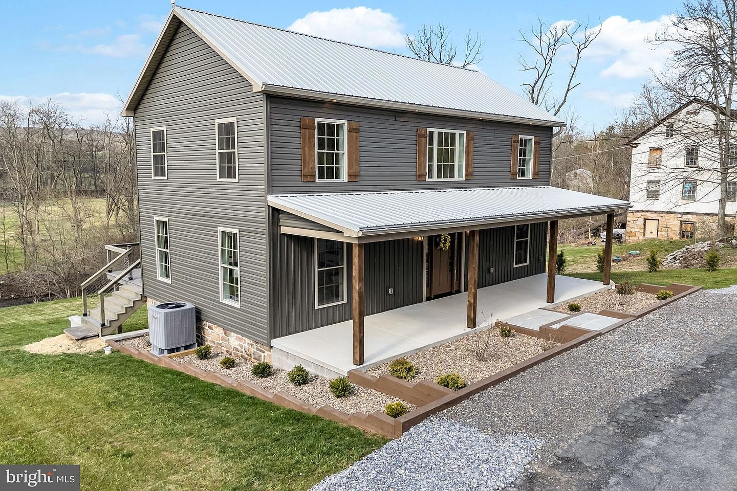 22 Academy Rd Newport, PA 17074 - Thumbnail 3