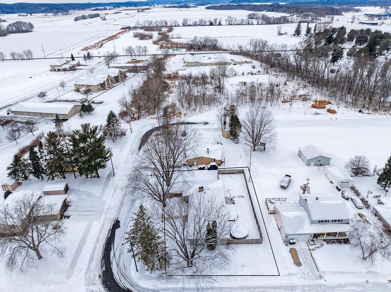 801 Pearl St Mauston, WI 53948 - Thumbnail 3