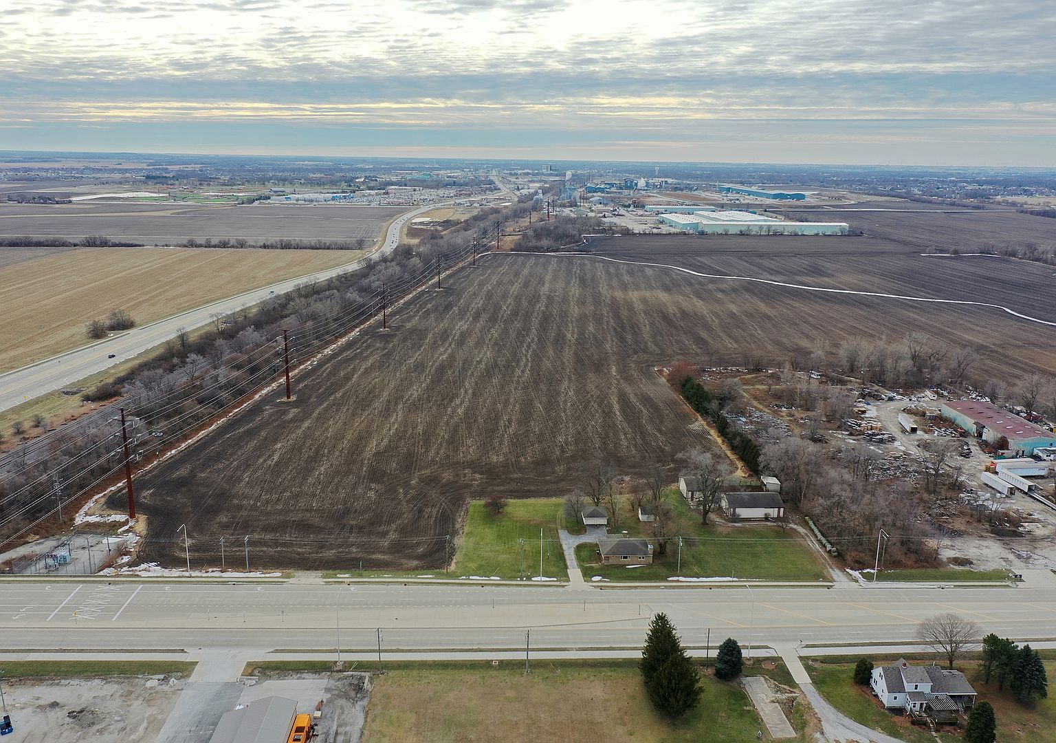 1296 E Bourbonnais Pkwy Bourbonnais, IL 60914 - Thumbnail 3