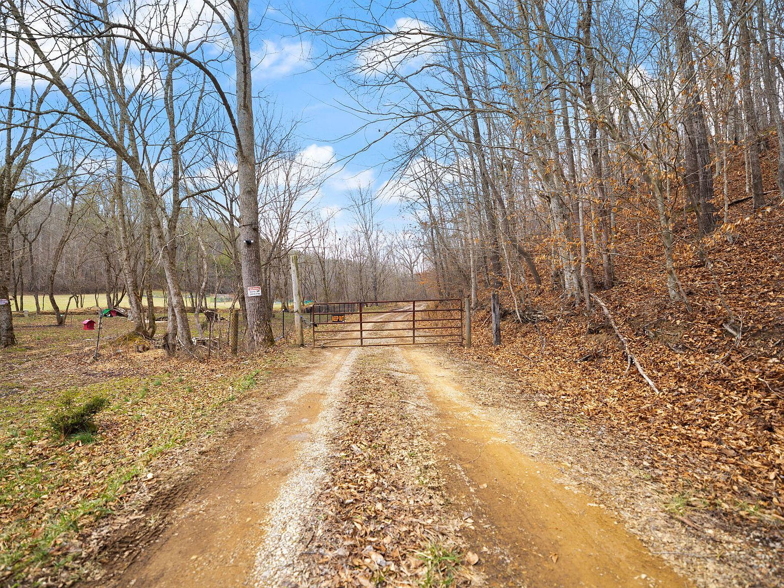 999 Baker Creek Rd Manchester, KY 40962 - Thumbnail 3