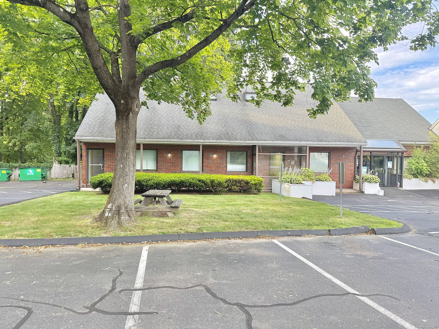 160 Wolcott St Bristol, CT 06010 - Thumbnail 3