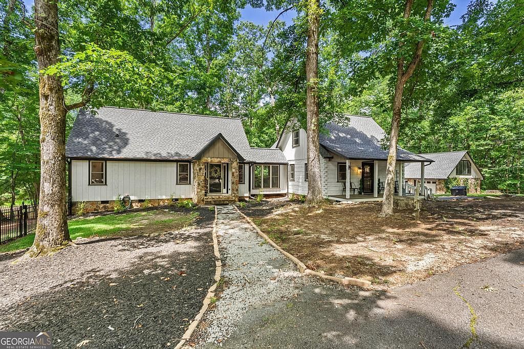 585 John Fleming Rd Hartwell, GA 30643 - Thumbnail 3