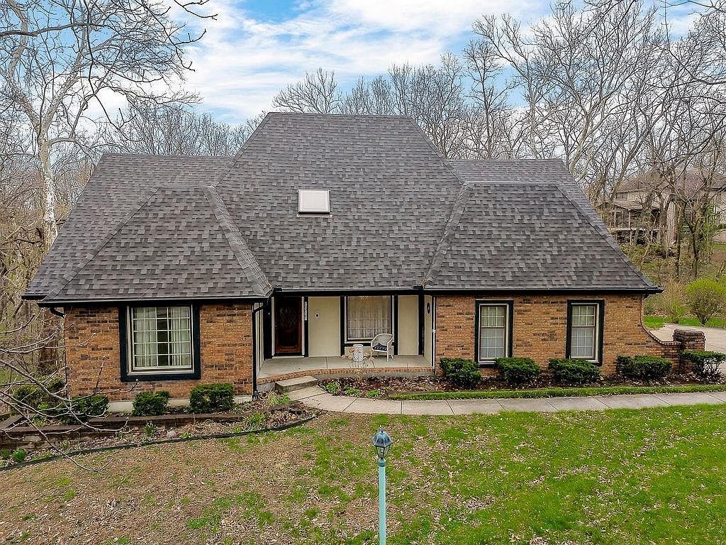 7317 N Nevada Ave Parkville, MO 64152 - Thumbnail 3