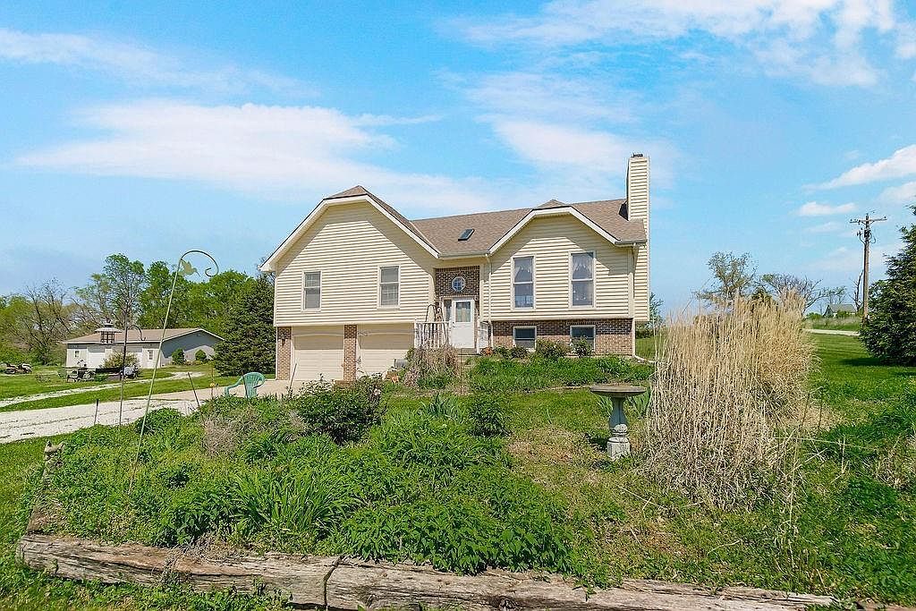 15412 NE 181st St Holt, MO 64048 - Thumbnail 3