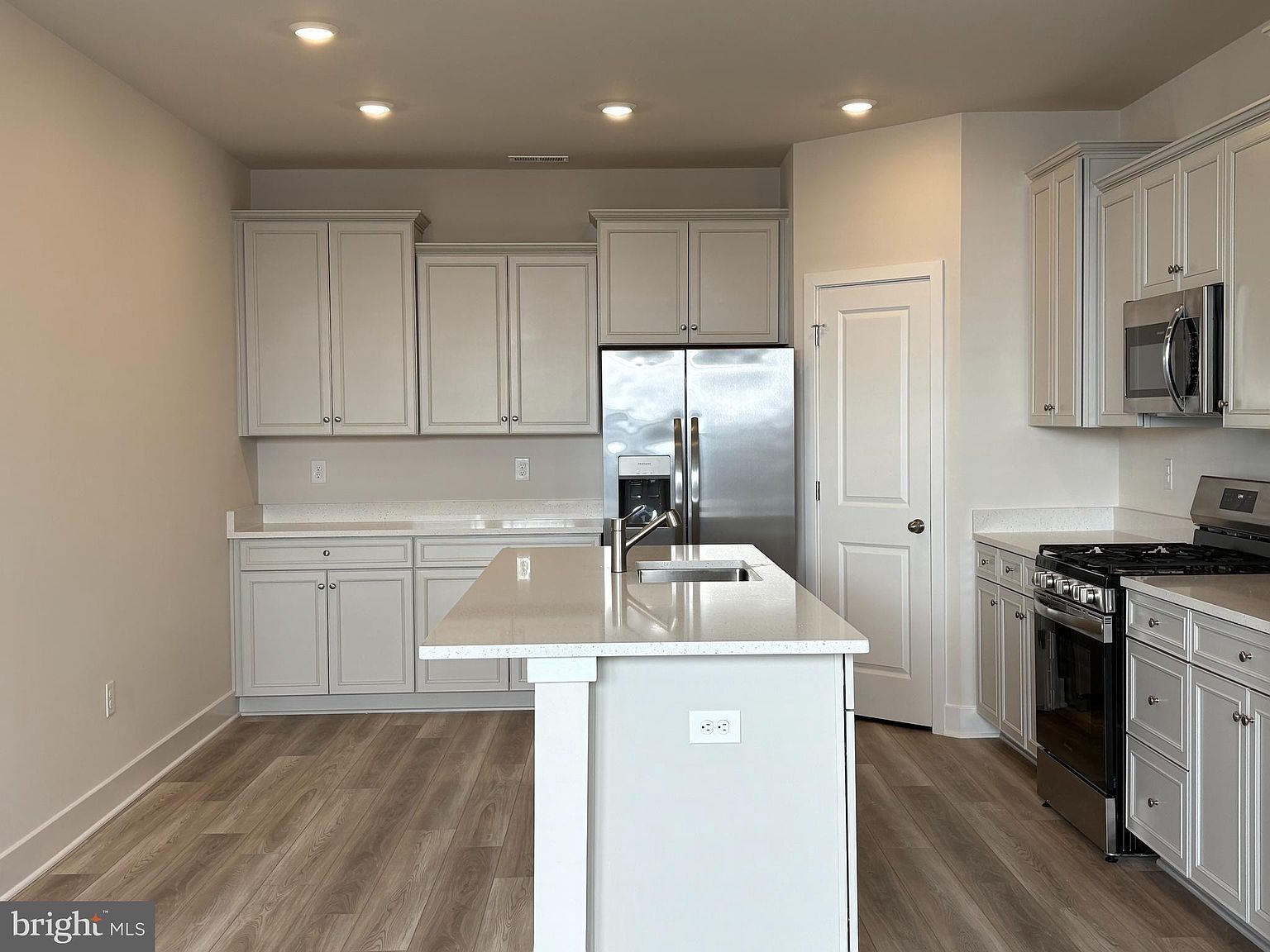 211 Grand Overlook Dr Gettysburg, PA 17325 - Thumbnail 3