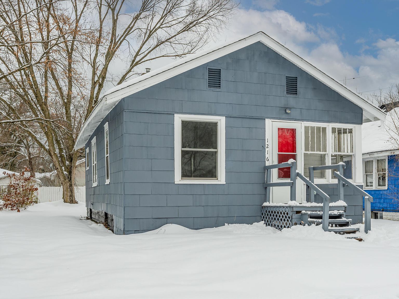 1216 Broadway Ave Benton Harbor, MI 49022 - Thumbnail 3