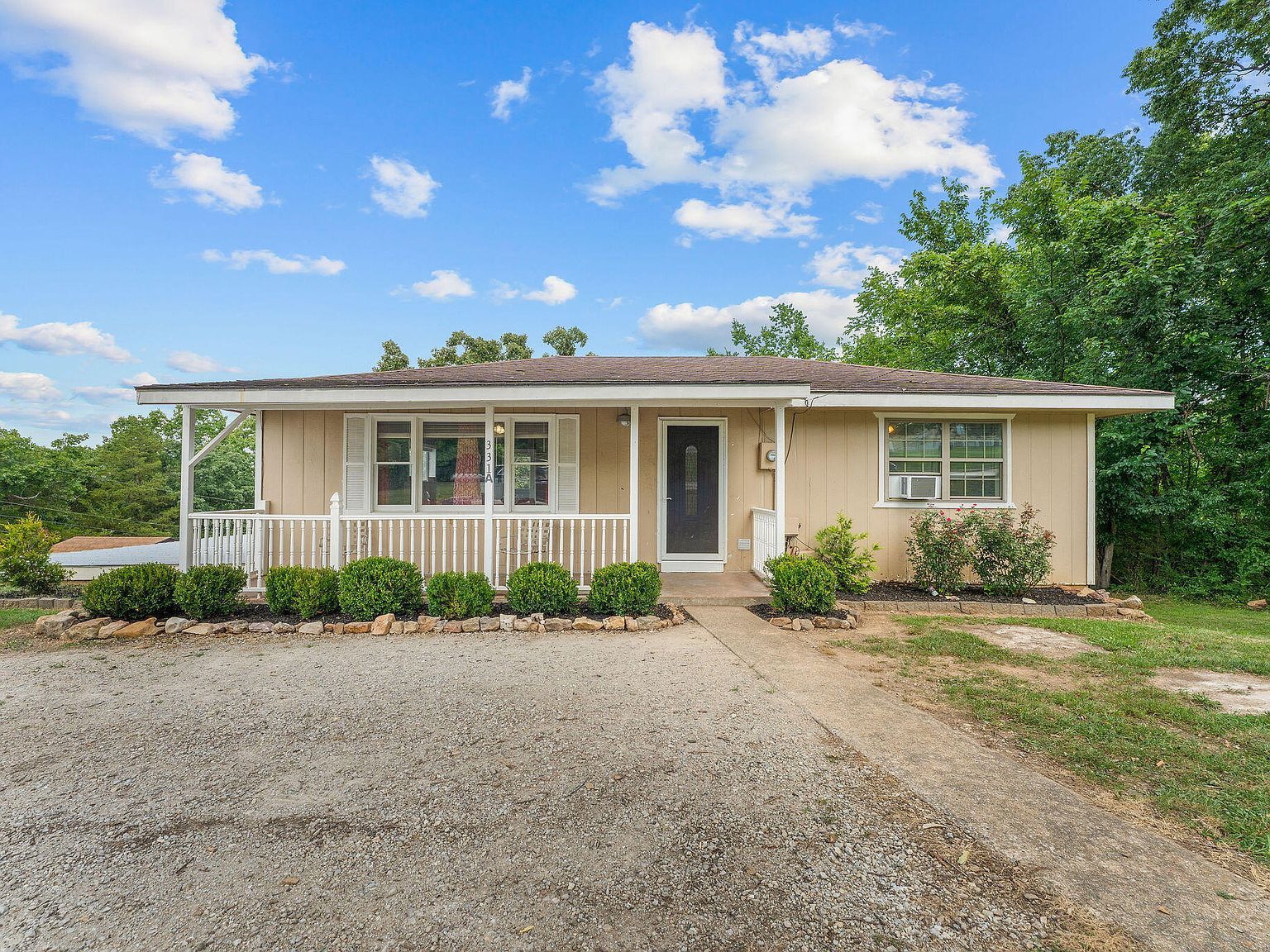 331 Evergreen Ave Hollister, MO 65672 - Thumbnail 3