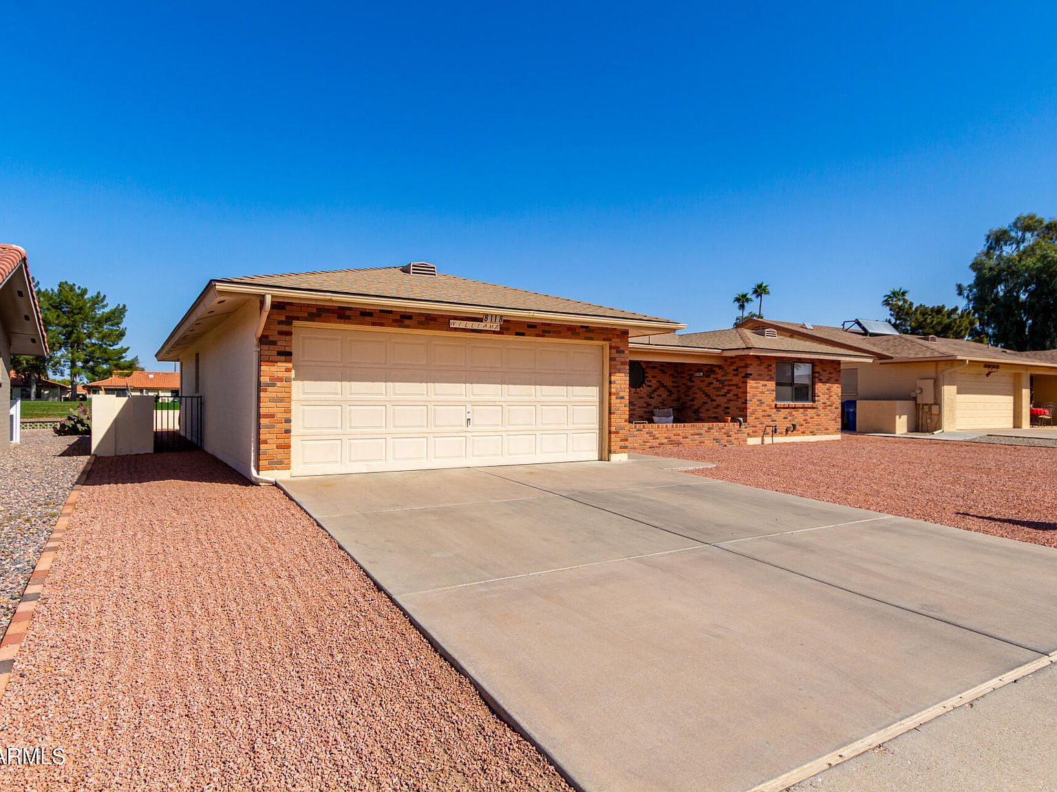 8118 E Medina Ave Mesa, AZ 85209 - Thumbnail 3