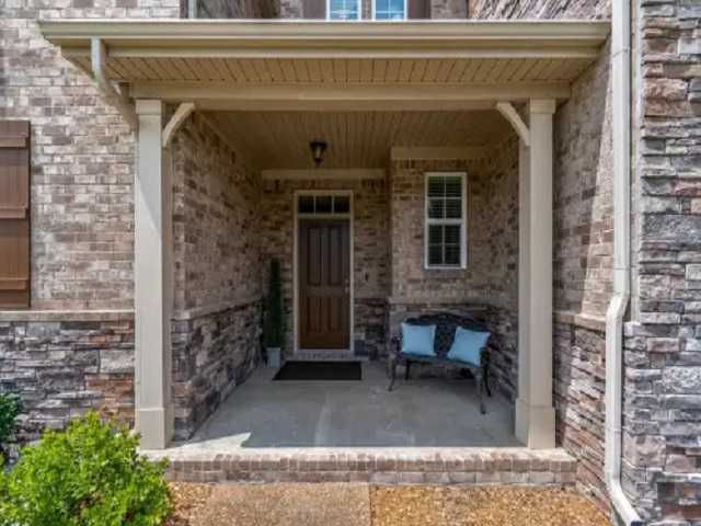 1227 Cressy Lane, Brentwood, TN 37027, USA - Thumbnail 3