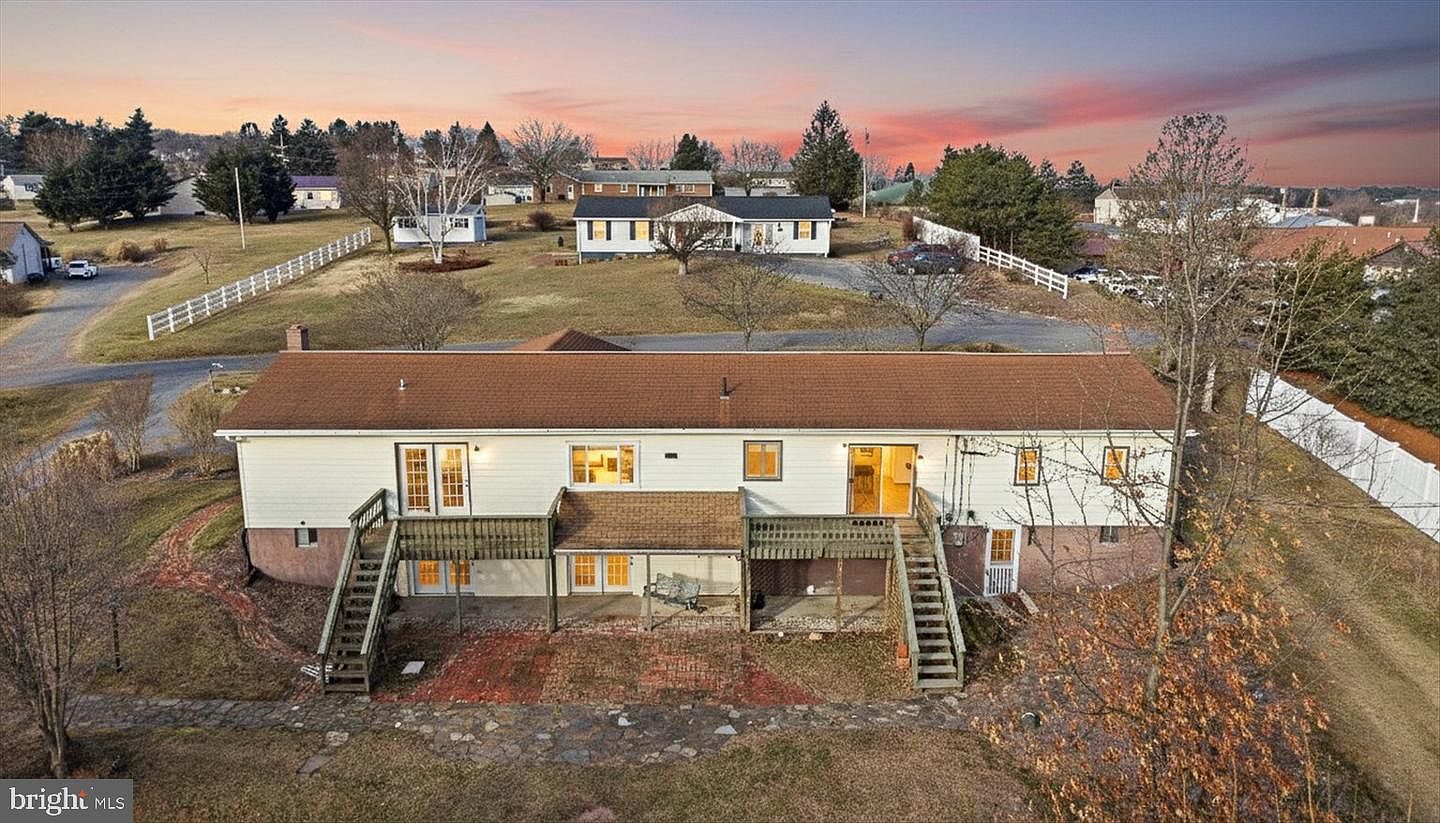 81 Stayman Dr Romney, WV 26757 - Thumbnail 3