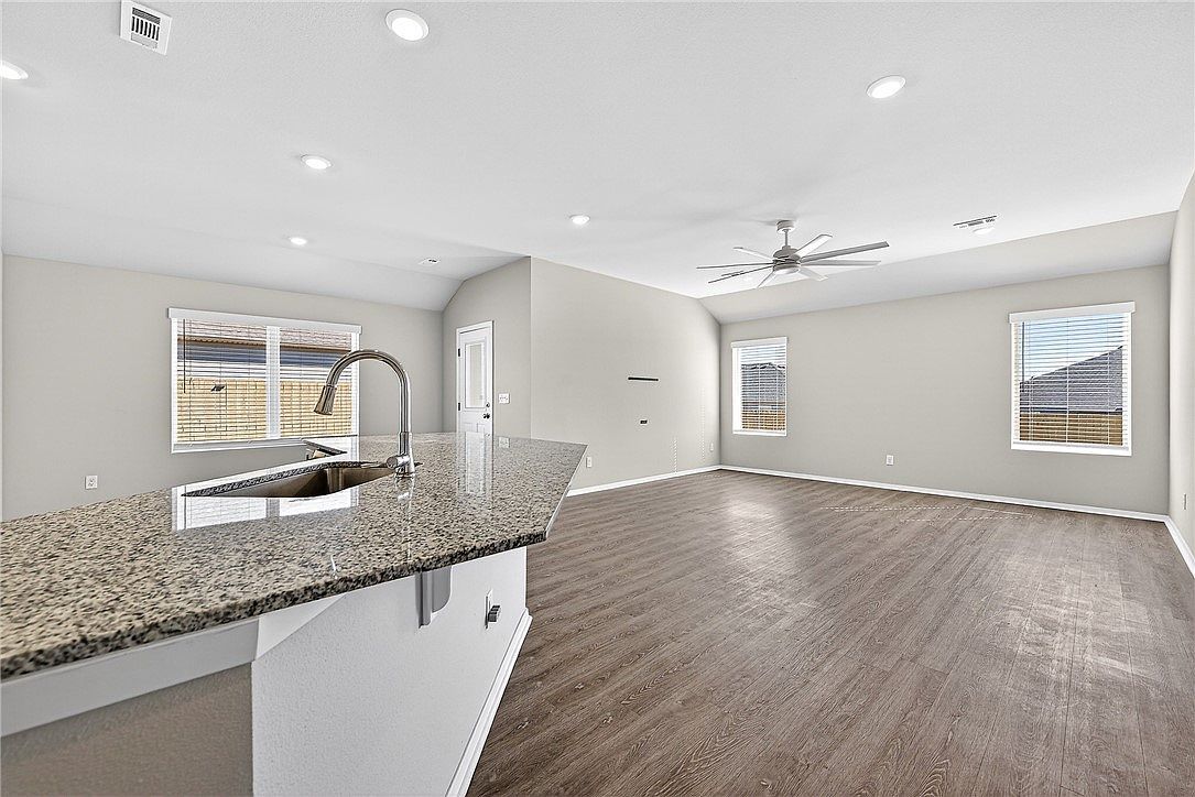 2708 Bass St Pea Ridge, AR 72751 - Thumbnail 3