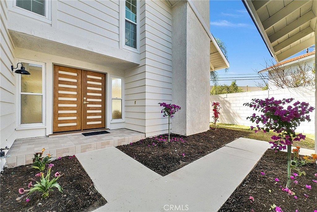 3418 S Baker St Santa Ana, CA 92707 - Thumbnail 3