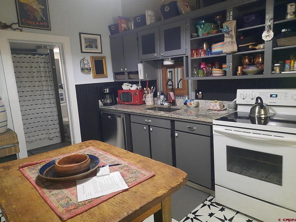 701 N 4th St Montrose, CO 81401 - Thumbnail 3