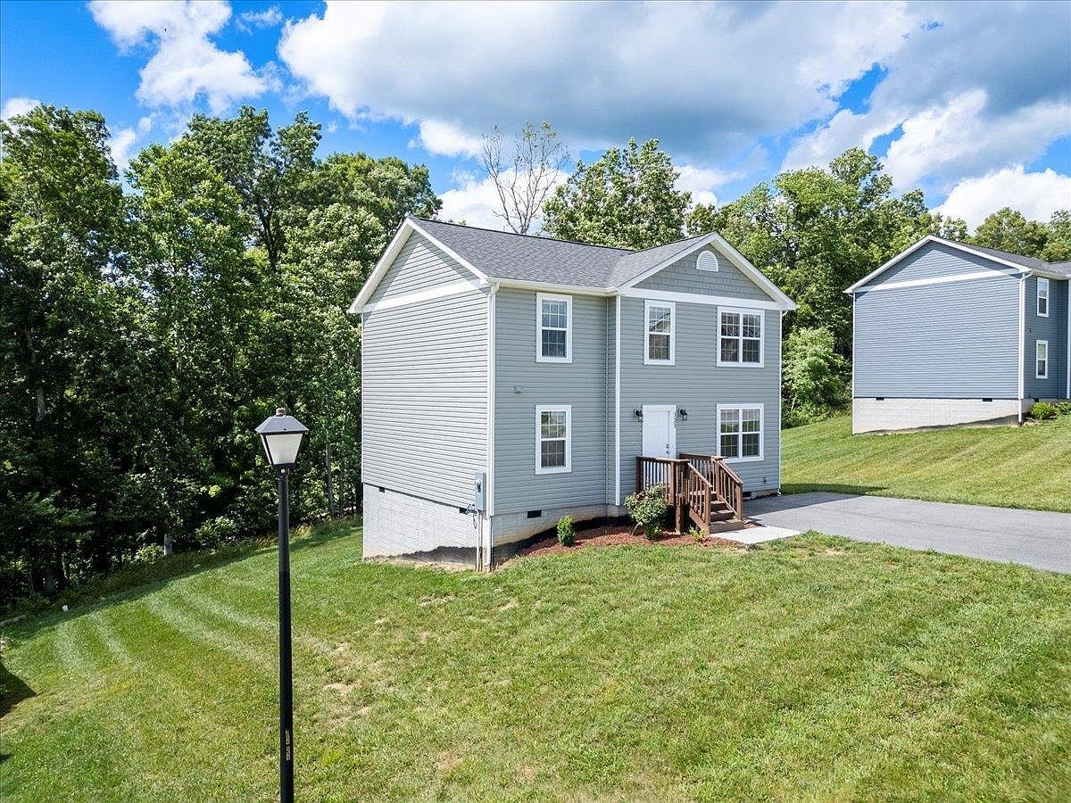 121 Prairie View Ln Pembroke, VA 24136 - Thumbnail 3