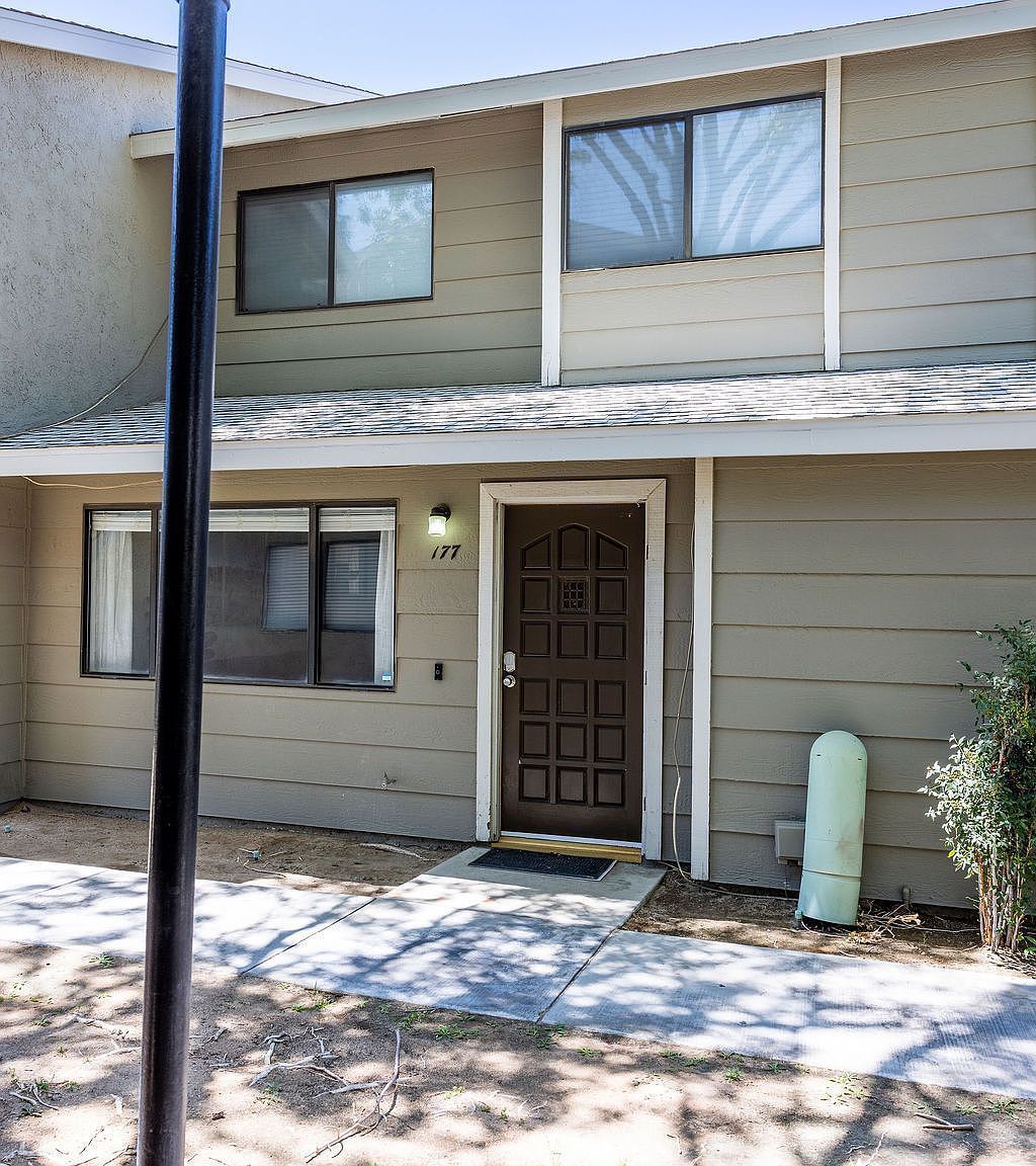 177 E Upjohn Ave Ridgecrest, CA 93555 - Thumbnail 3