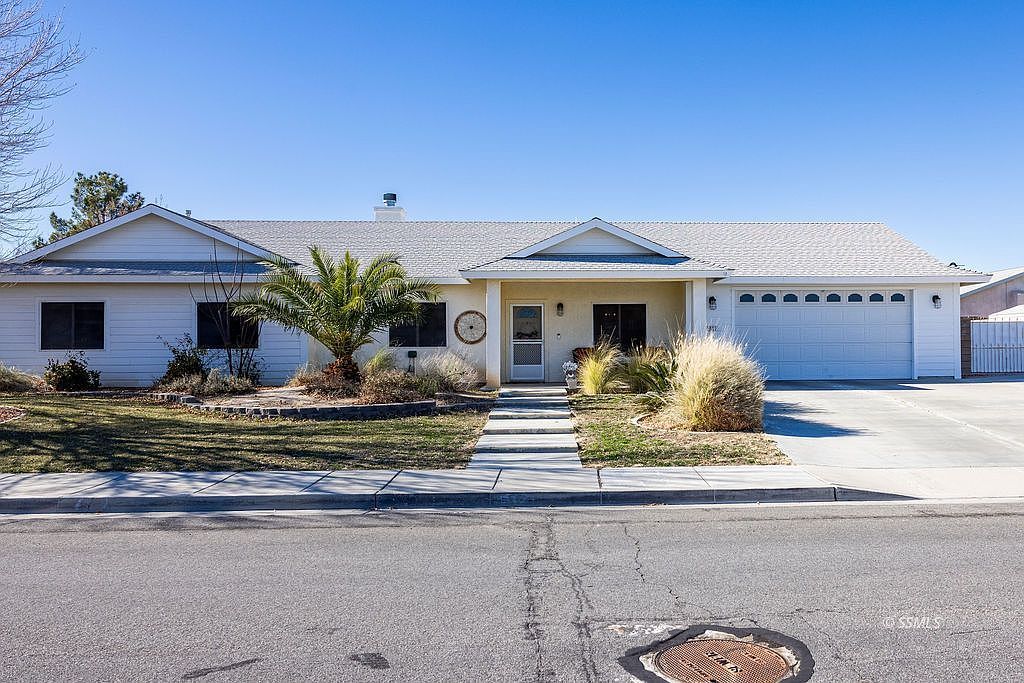 417 S Inyo St Ridgecrest, CA 93555 - Thumbnail 3