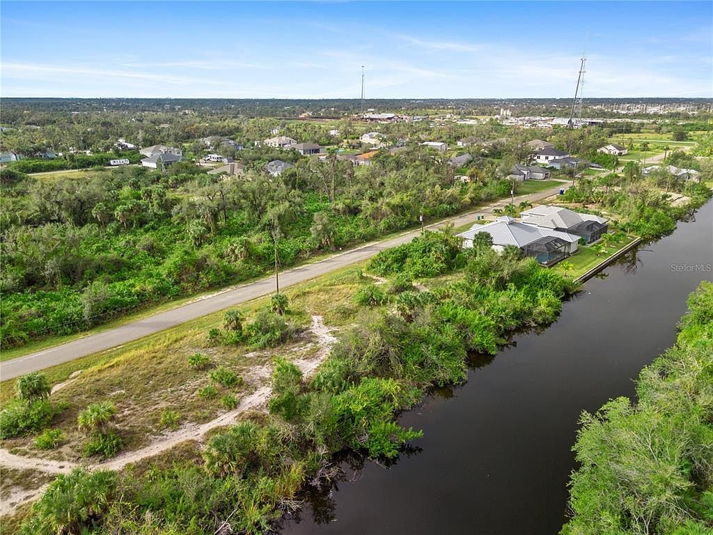 13228 Amaryllis Cir #29 Pt Charlotte, FL 33981 - Thumbnail 3