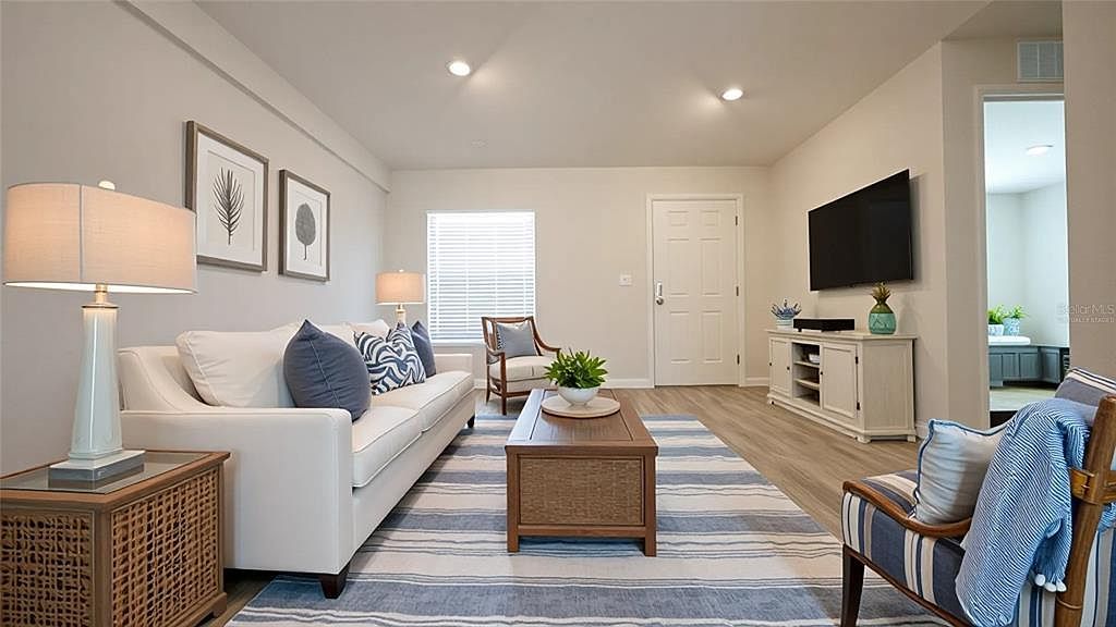 11057 & 11059 Pendleton Ave Englewood, FL 34224 - Thumbnail 3