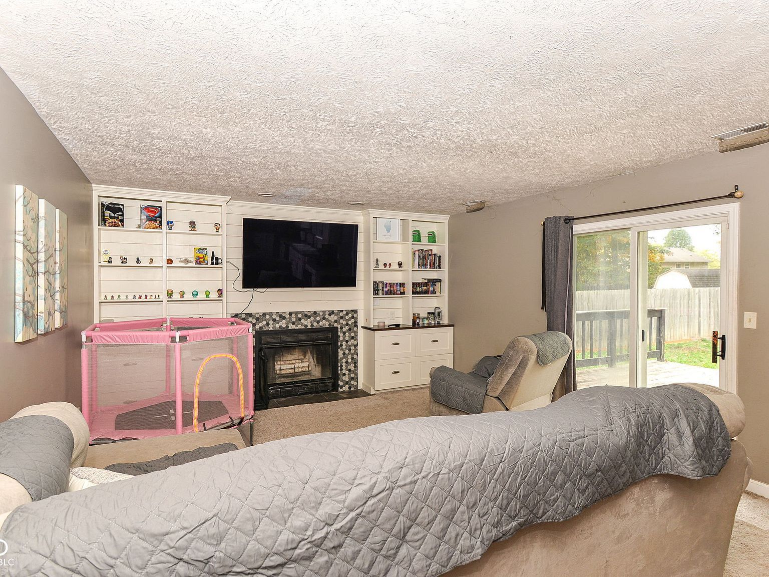 11122 Oakspring Ct Indianapolis, IN 46239 - Thumbnail 3