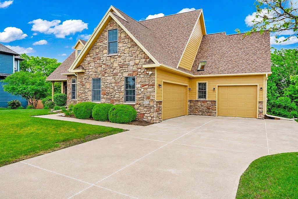 905 Timberline Dr Polk City, IA 50226 - Thumbnail 3