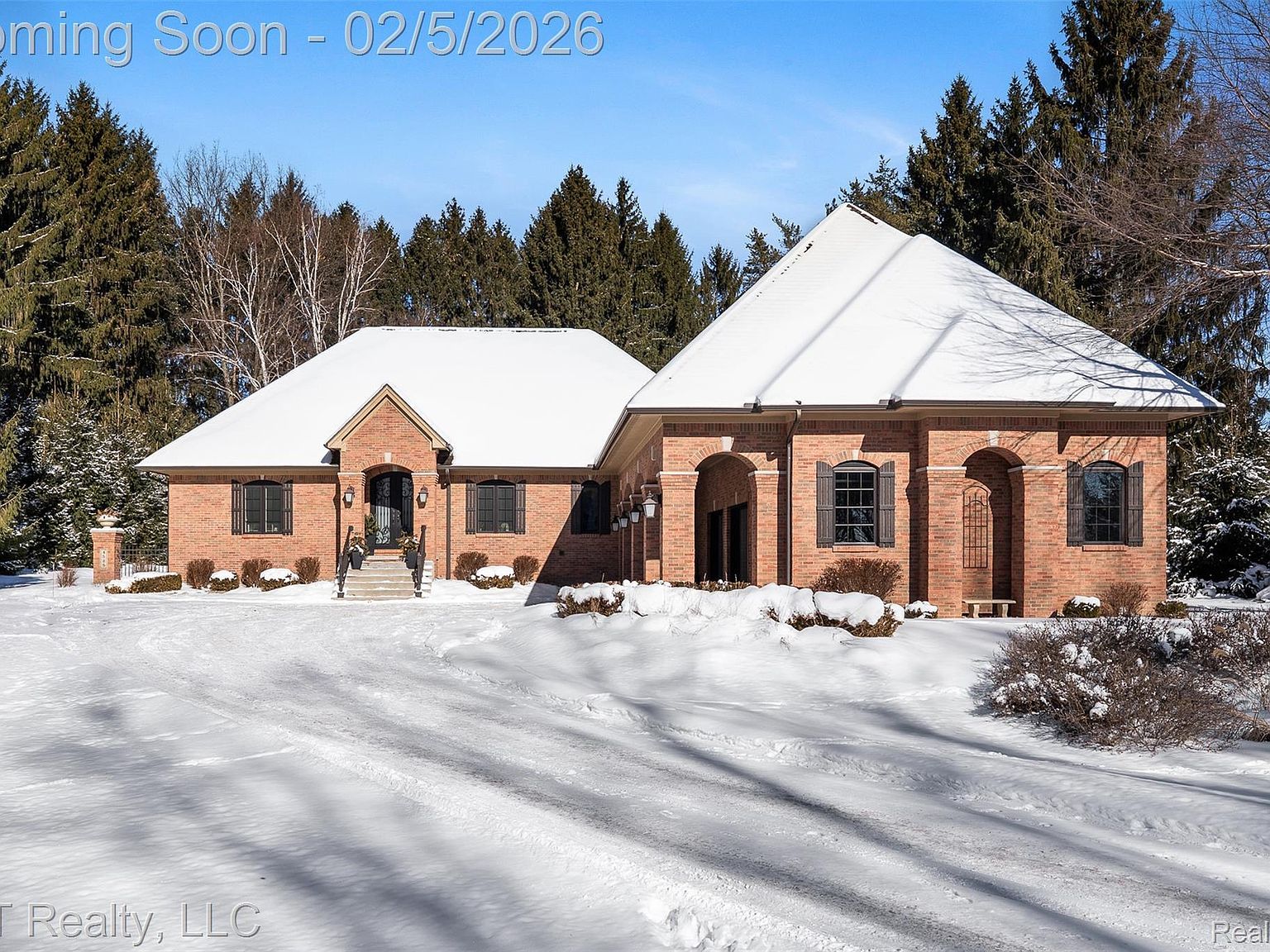 4525 Mapleton Dr Howell, MI 48843 - Thumbnail 3