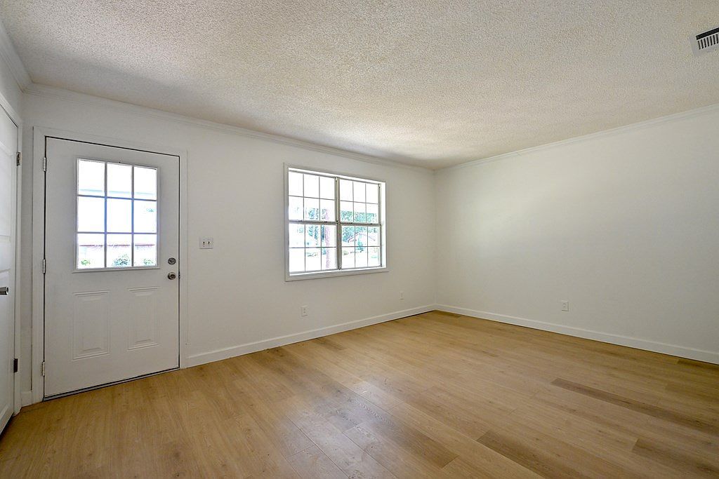 2307 Evergreen Dr Albany, GA 31721 - Thumbnail 3