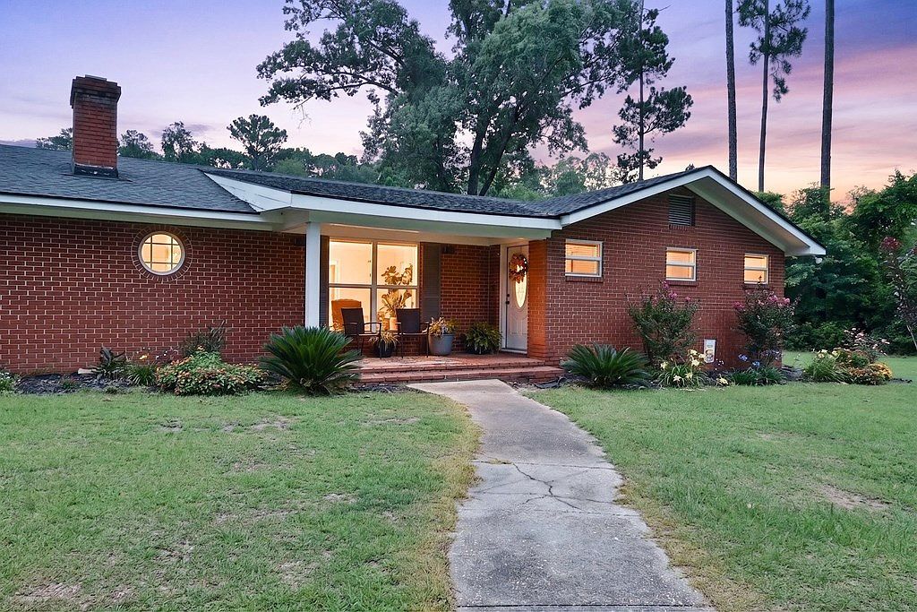 1719 Lily Pond Rd Albany, GA 31701 - Thumbnail 3
