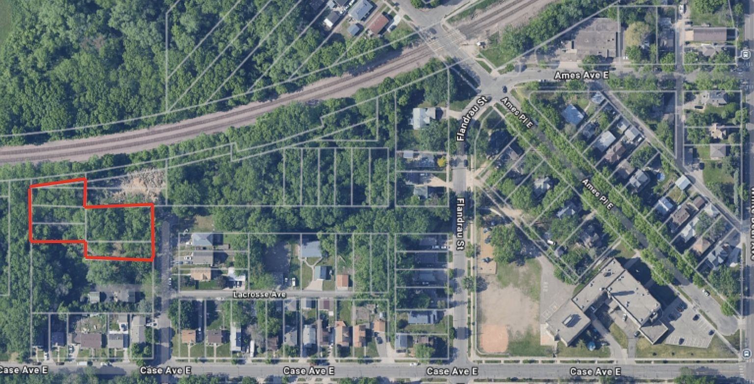 993 Kennard St N Saint Paul, MN 55106 - Thumbnail 3