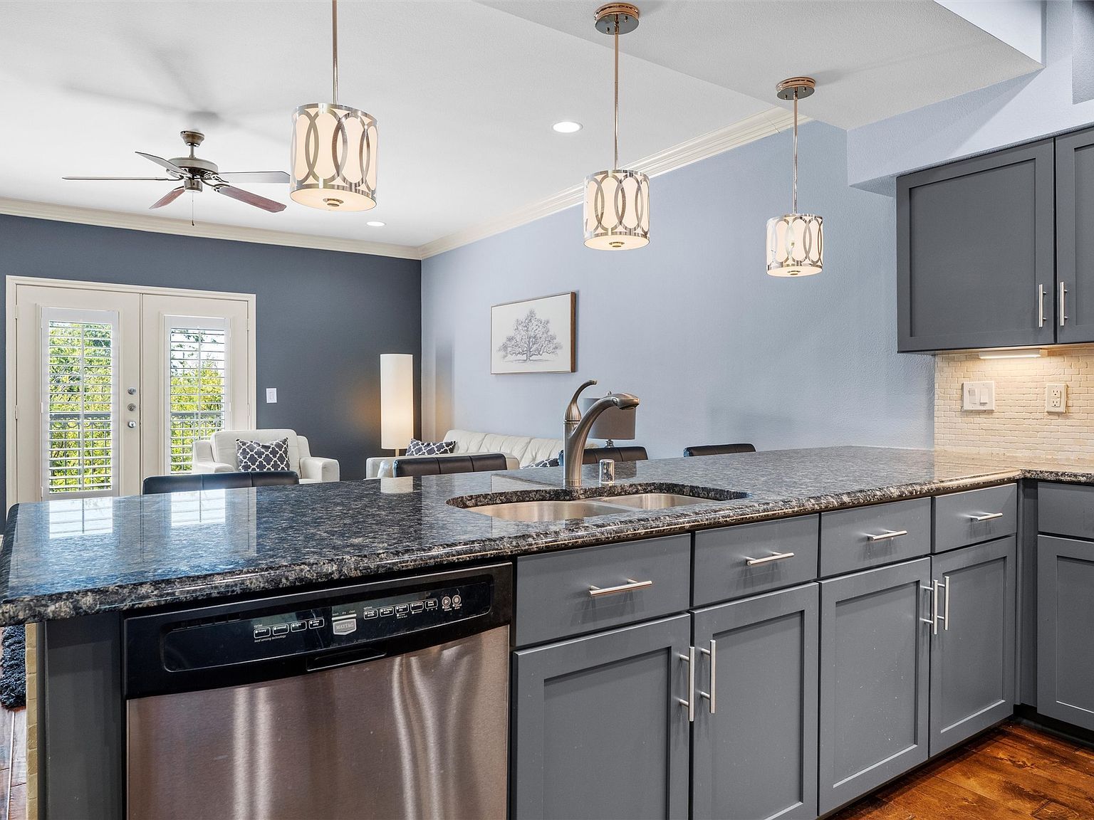 3102 Kings Rd APT 3306 Dallas, TX 75219 - Thumbnail 3